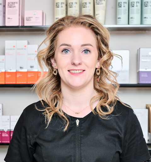 Myra Salon Tournier